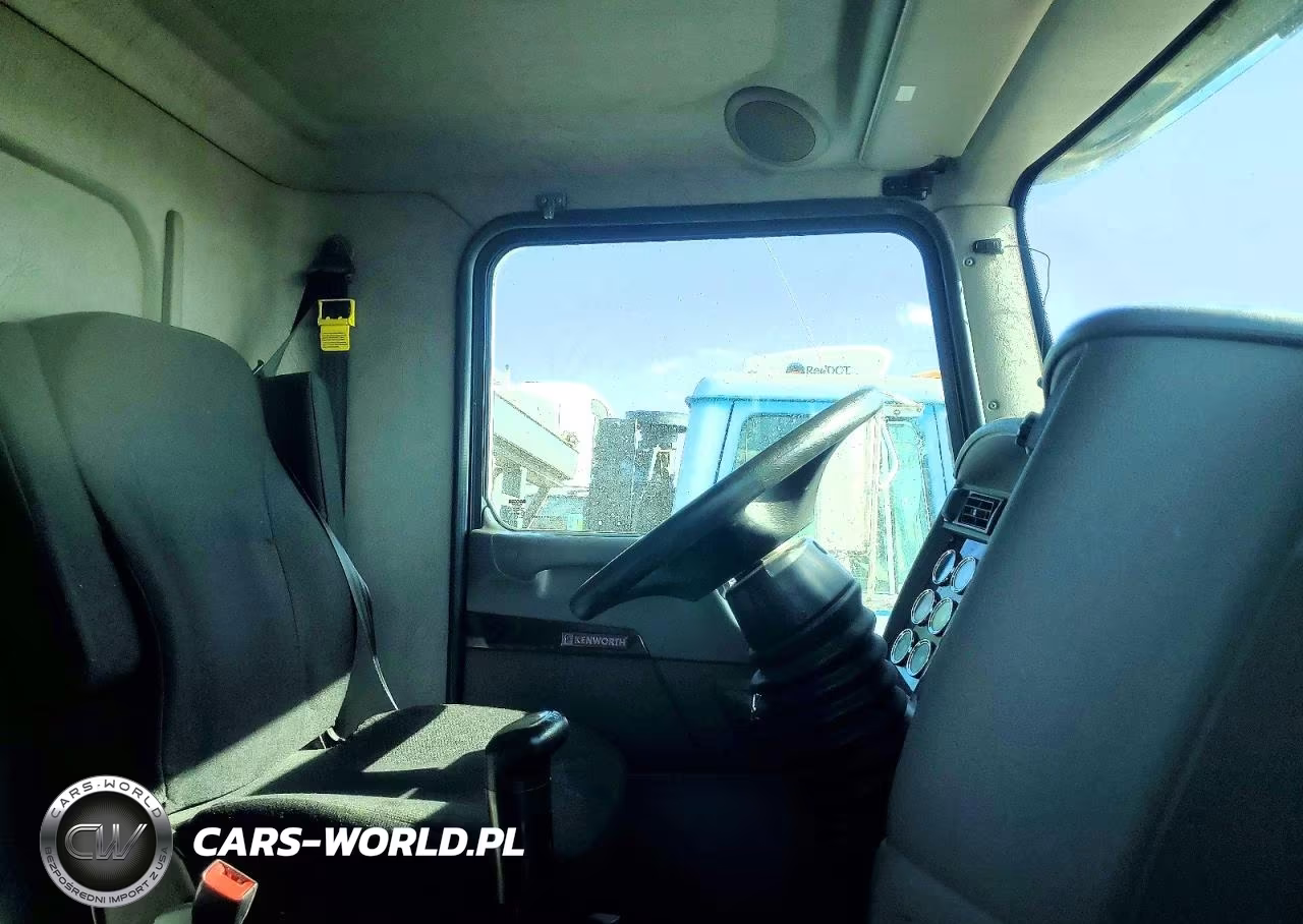 2020 Kenworth 548Ch Box Truck VIN:2NKHHM6X2LM388412 - 11