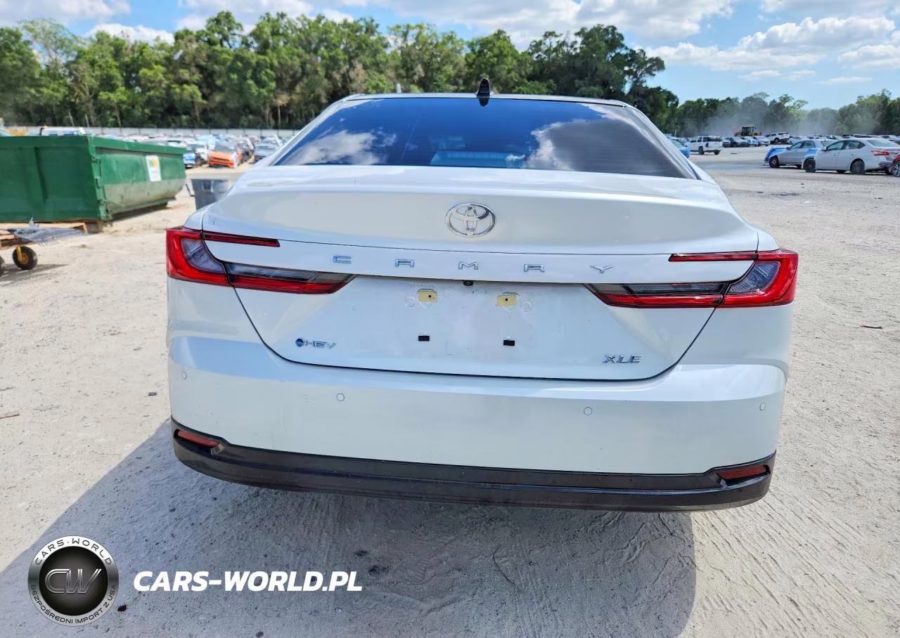 2025 Toyota Camry Xle VIN:4T1DAACK7SU631501 - 6