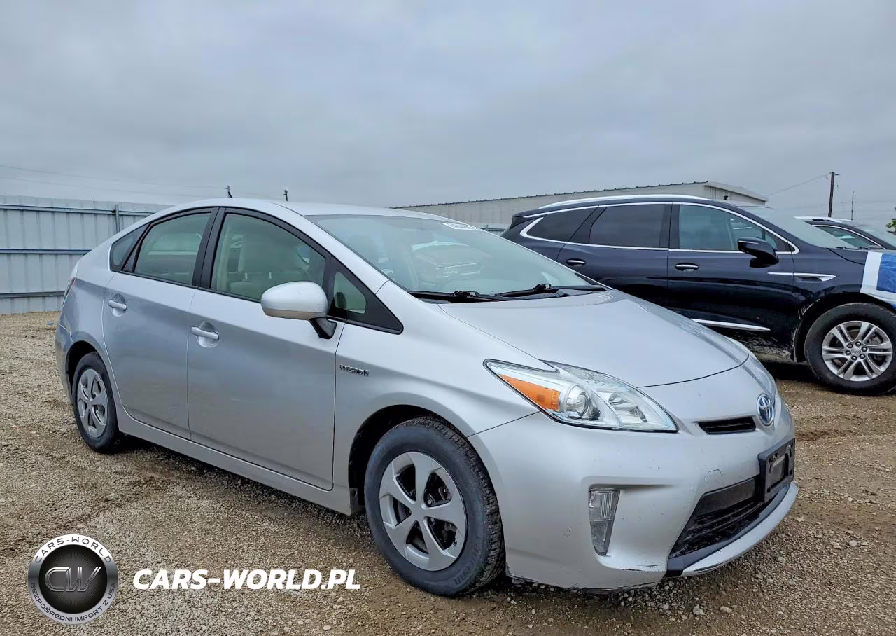 2012 Toyota Prius Two VIN:JTDKN3DUXC5389830 - 4