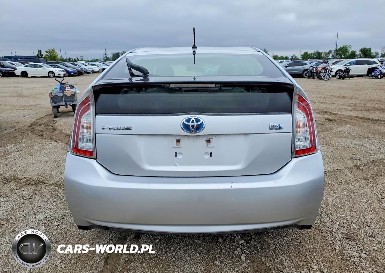 2012 Toyota Prius Two VIN:JTDKN3DUXC5389830 - 6