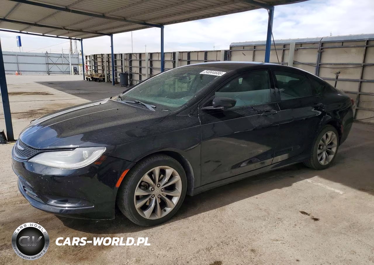 2015 Chrysler 200 S – zdjęcie 1 z 12