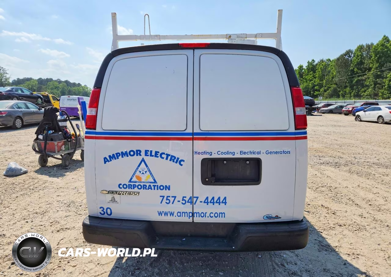 2022 Chevrolet Express G2500 VIN:1GCWGAFP4N1165891 - 6