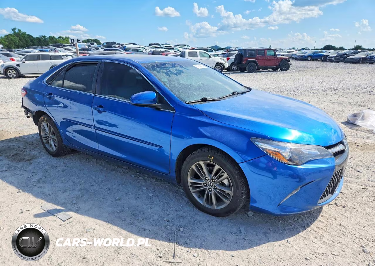 2017 Toyota Camry Se VIN:4T1BF1FKXHU713638 - 4