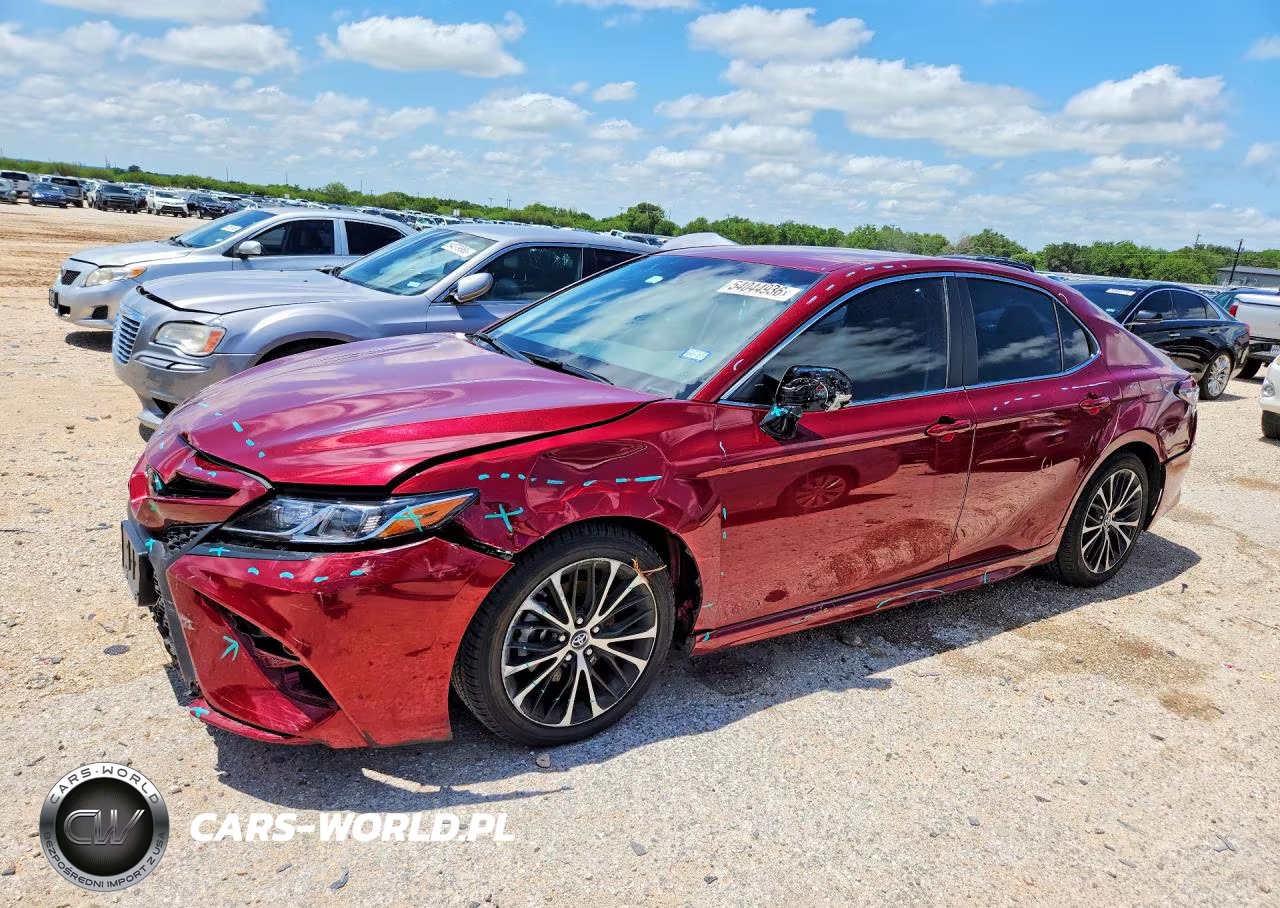 2018 Toyota Camry Se – zdjęcie 1 z 12