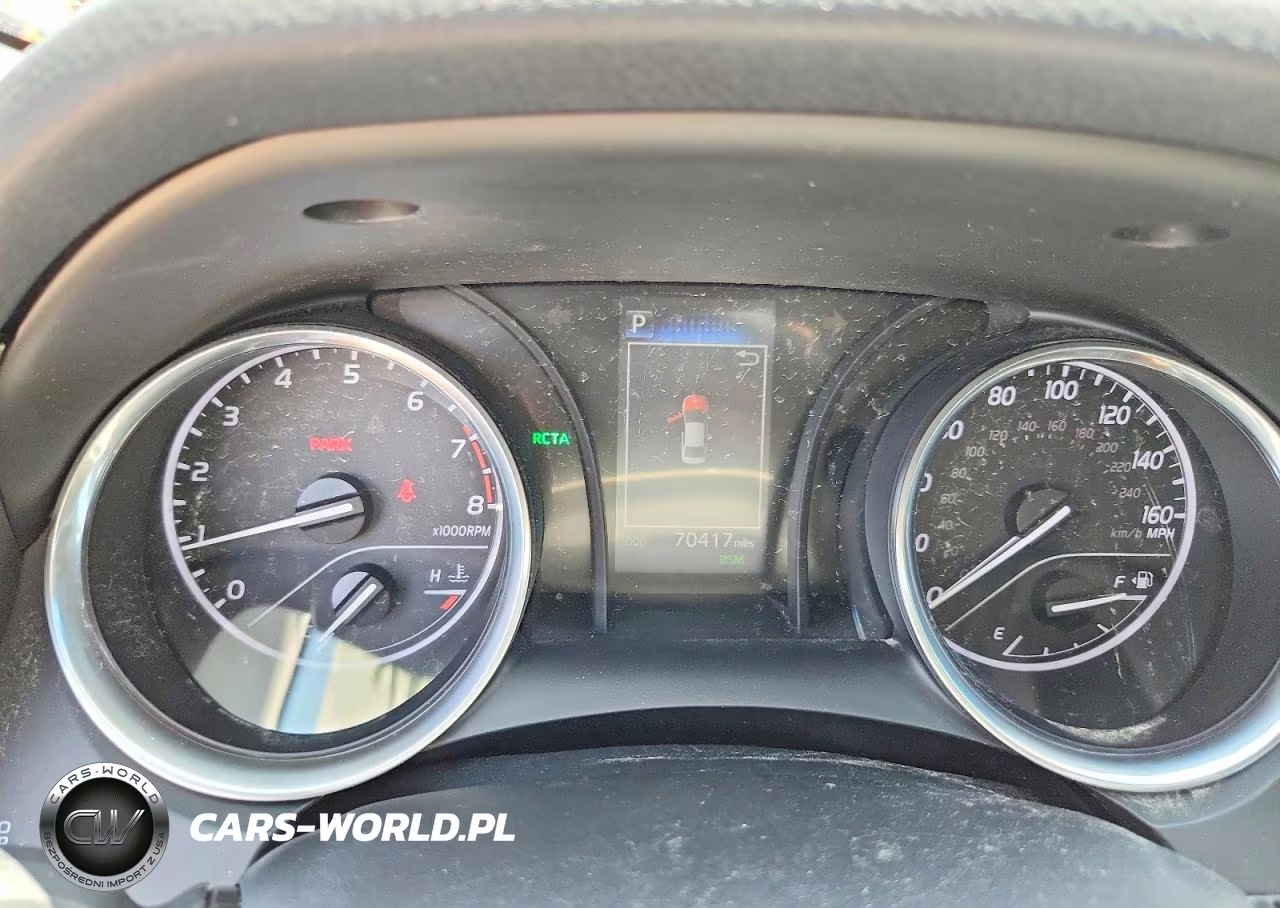 2018 Toyota Camry Se VIN:4T1B11HK3JU536996 - 9