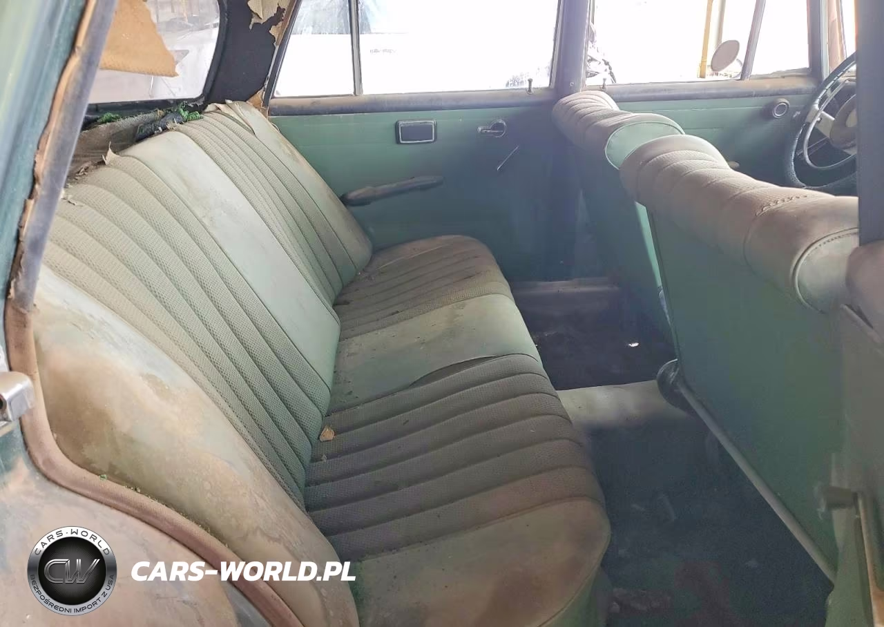1966 Mercedes 200D Rwd VIN:11011010234713 - 10