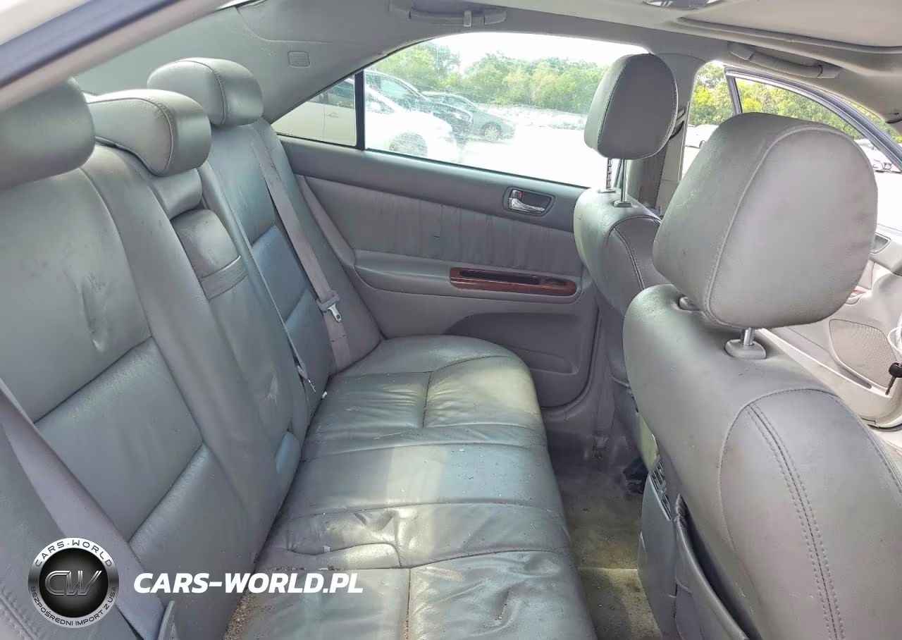 2005 Toyota Camry Xle V6 VIN:4T1BF30K05U085637 - 10