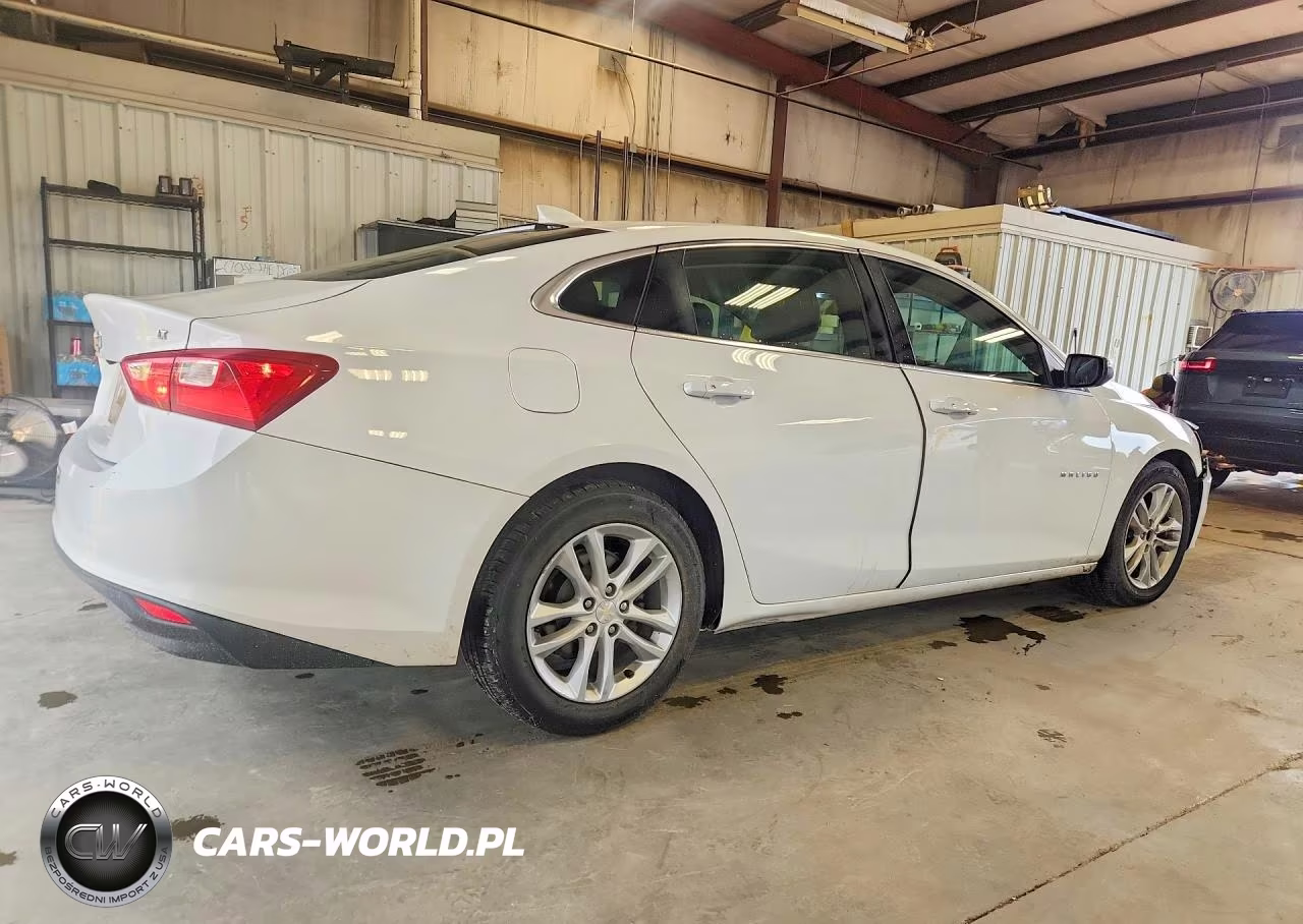 2017 Chevrolet Malibu Lt VIN:1G1ZE5ST0HF183575 - 3