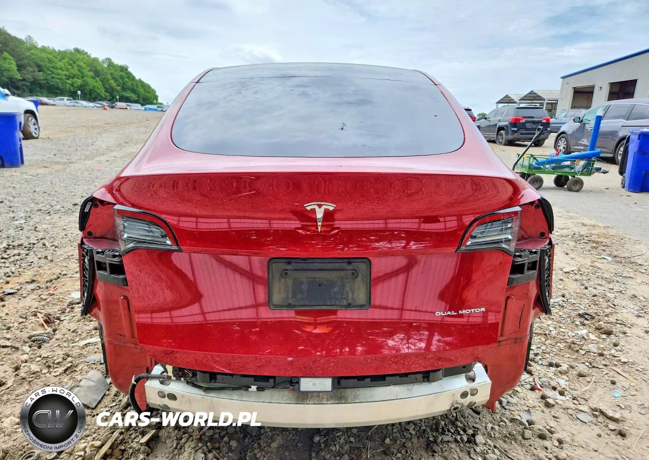 2023 Tesla Model Y VIN:7SAYGDEE7PA160043 - 6