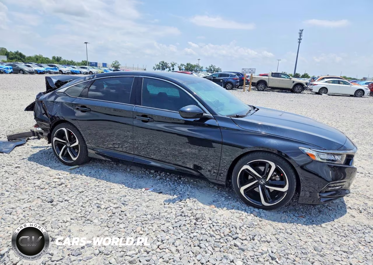 2018 Honda Accord Sport VIN:1HGCV1F38JA199009 - 4