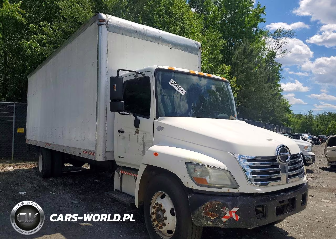 2007 Hino 268 Box Truck – zdjęcie 1 z 10