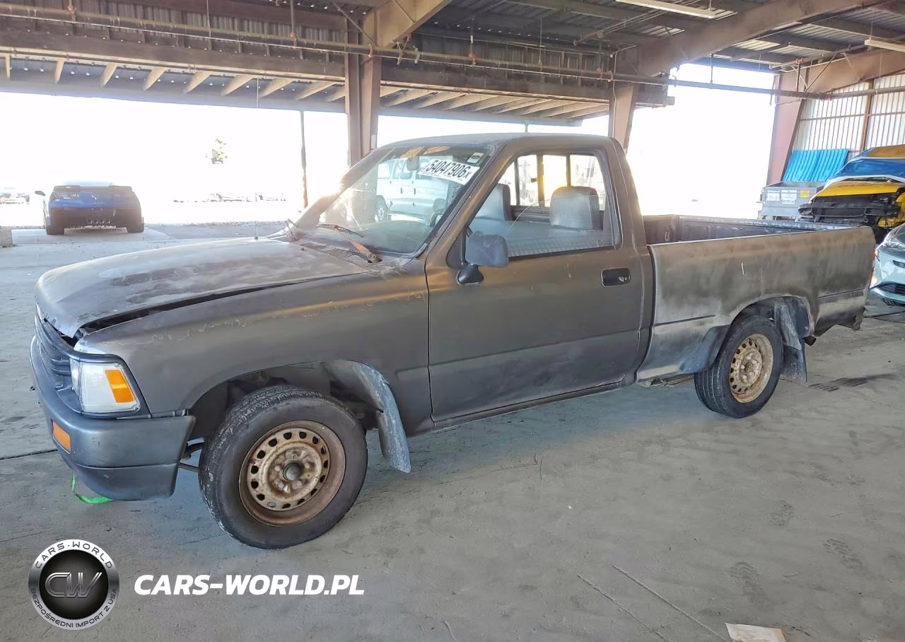 1989 Toyota Pickup Deluxe
