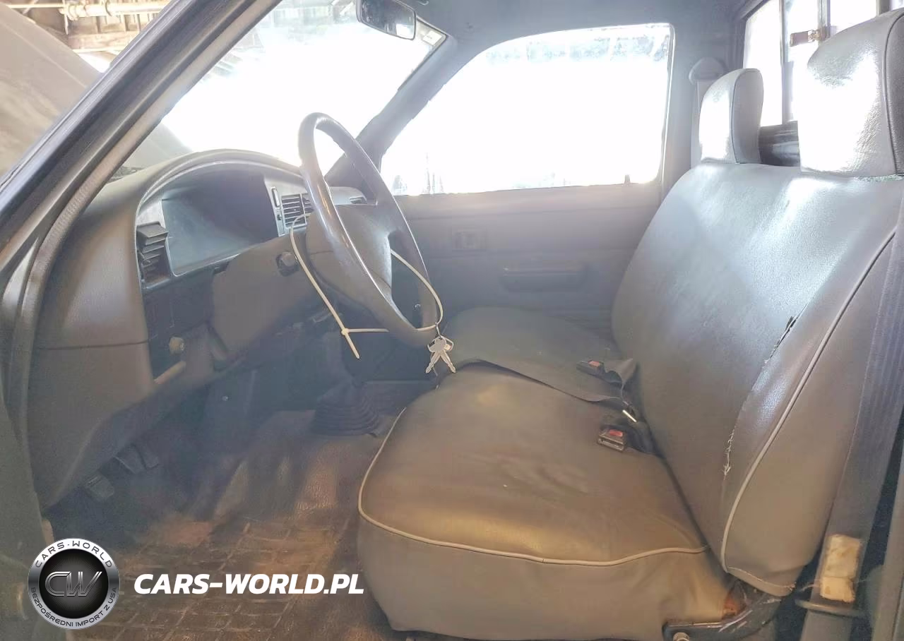 1989 Toyota Pickup Deluxe VIN:JT4RN81P2K0032812 - 7