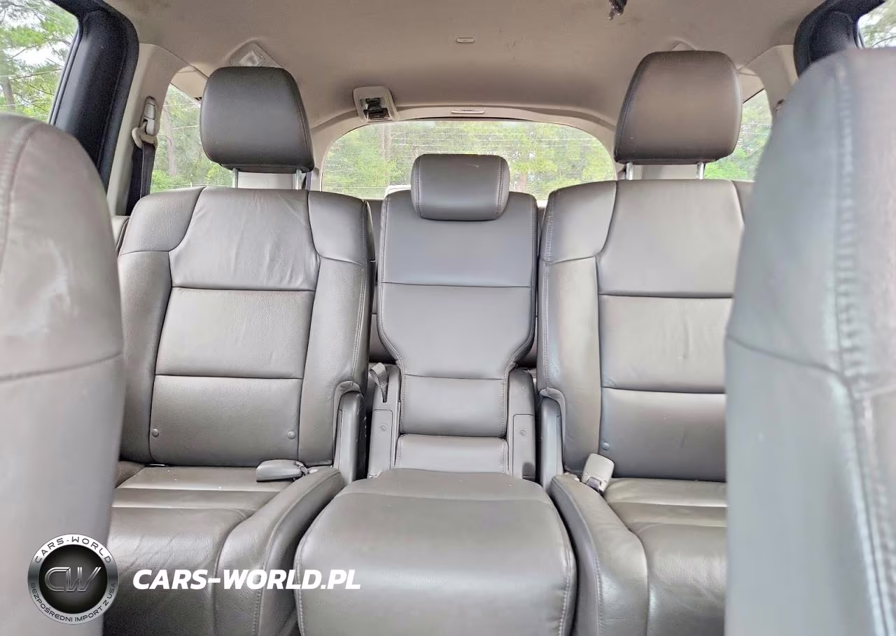 2012 Honda Odyssey Touring VIN:5FNRL5H90CB134835 - 10