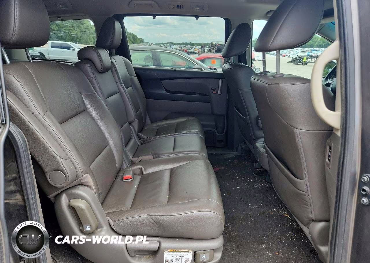 2012 Honda Odyssey Touring VIN:5FNRL5H90CB134835 - 11