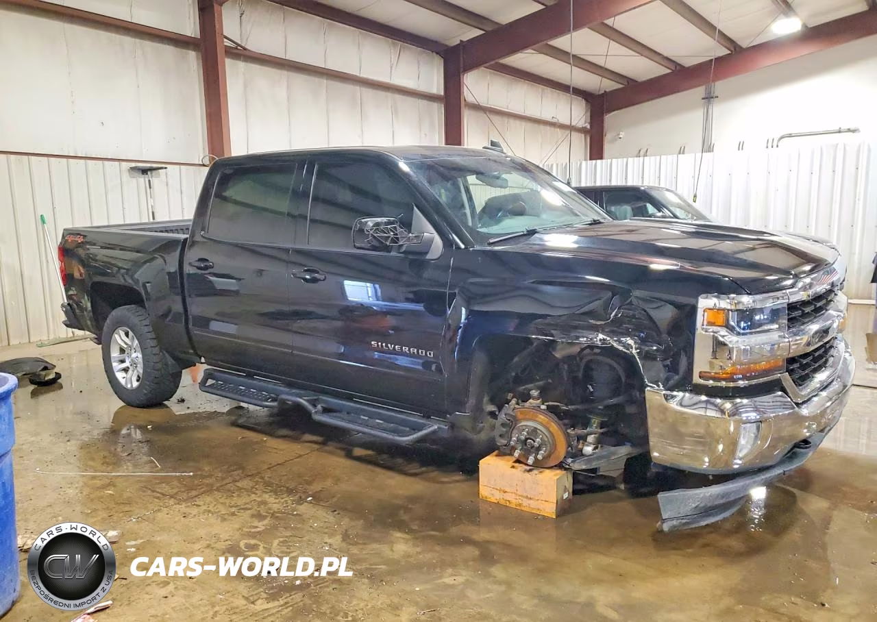 2017 Chevrolet Silverado K1500 Lt VIN:3GCUKREC6HG420632 - 4
