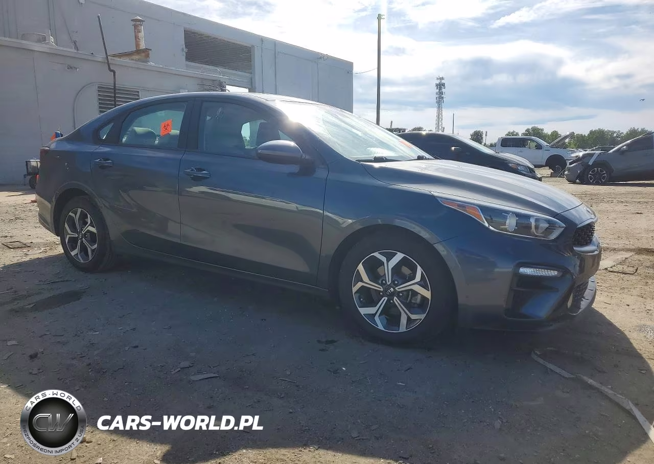 2021 Kia Forte Lxs VIN:3KPF24AD0ME373467 - 4