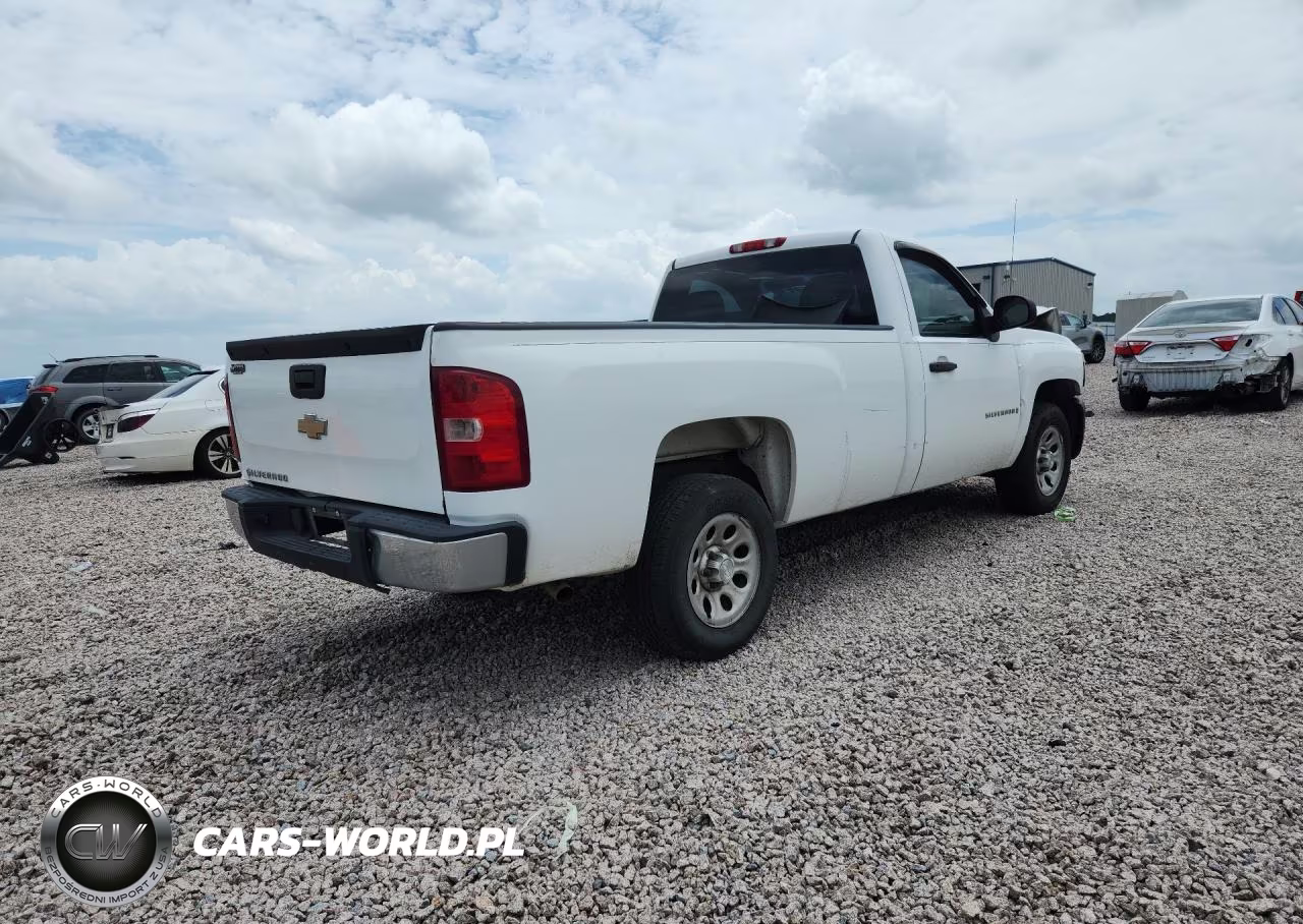 2008 Chevrolet Silverado C1500 VIN:1GCEC14C98Z317015 - 3