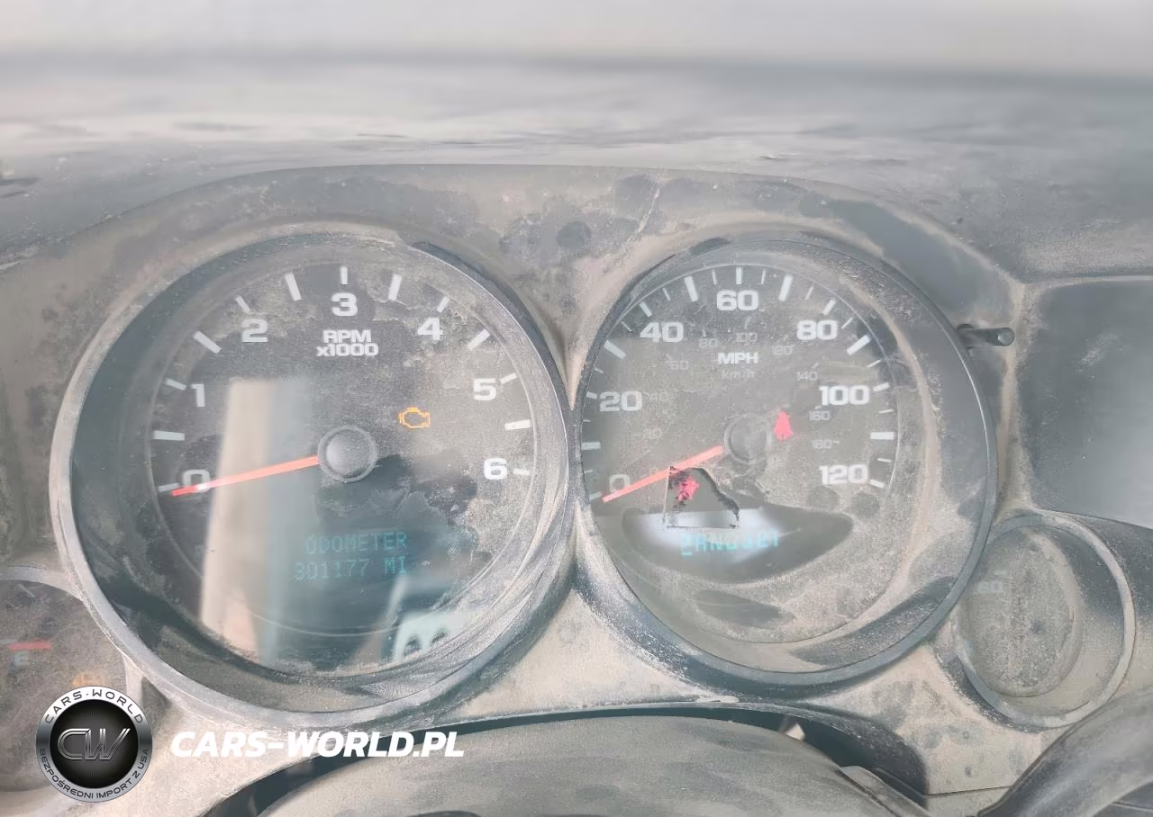 2008 Chevrolet Silverado C1500 VIN:1GCEC14C98Z317015 - 9