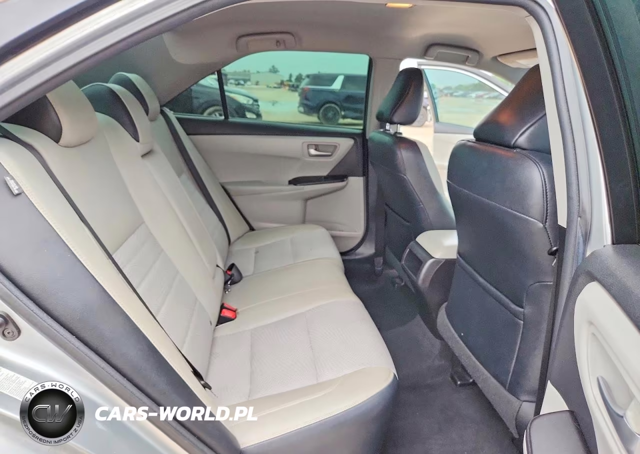 2017 Toyota Camry Se VIN:4T1BF1FK3HU644985 - 10