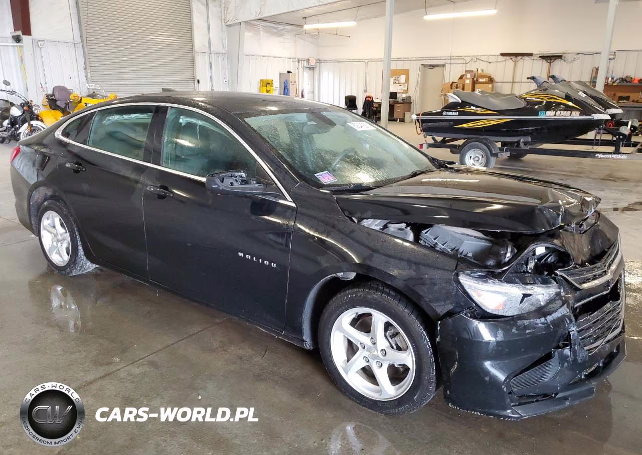 2018 Chevrolet Malibu Ls VIN:1G1ZB5ST6JF282755 - 4