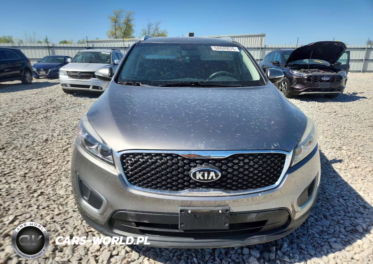 2016 Kia Sorento Lx V6 VIN:5XYPGDA51GG093885 - 5