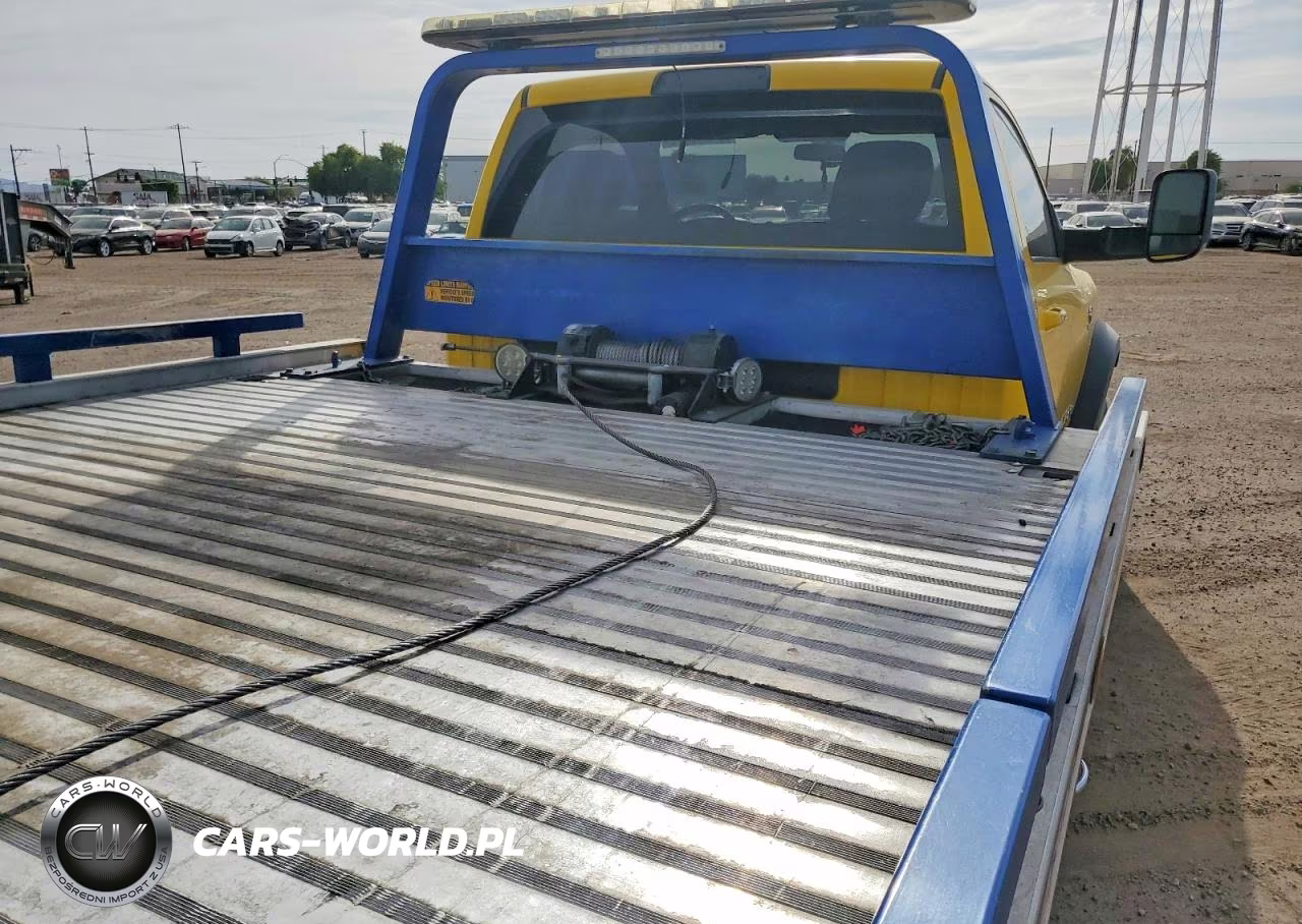 2019 Ram 5500 VIN:3C7WRMDL7KG669637 - 10