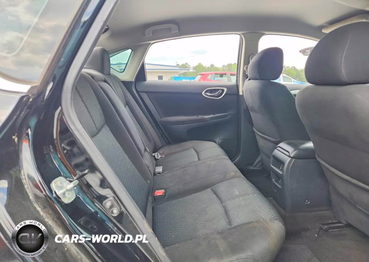 2015 Nissan Sentra Sr VIN:3N1AB7AP2FY269590 - 10