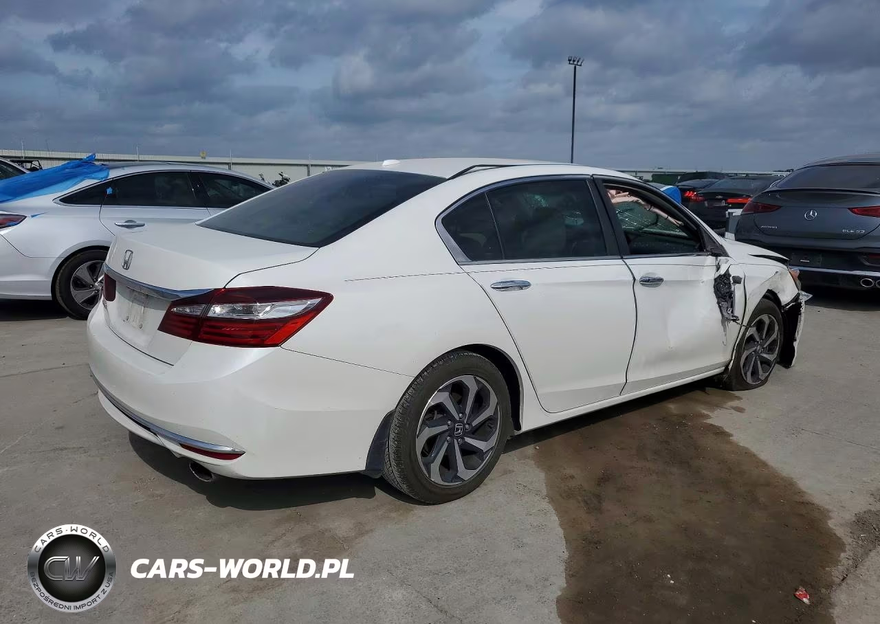 2017 Honda Accord Exl VIN:1HGCR2F93HA186001 - 3