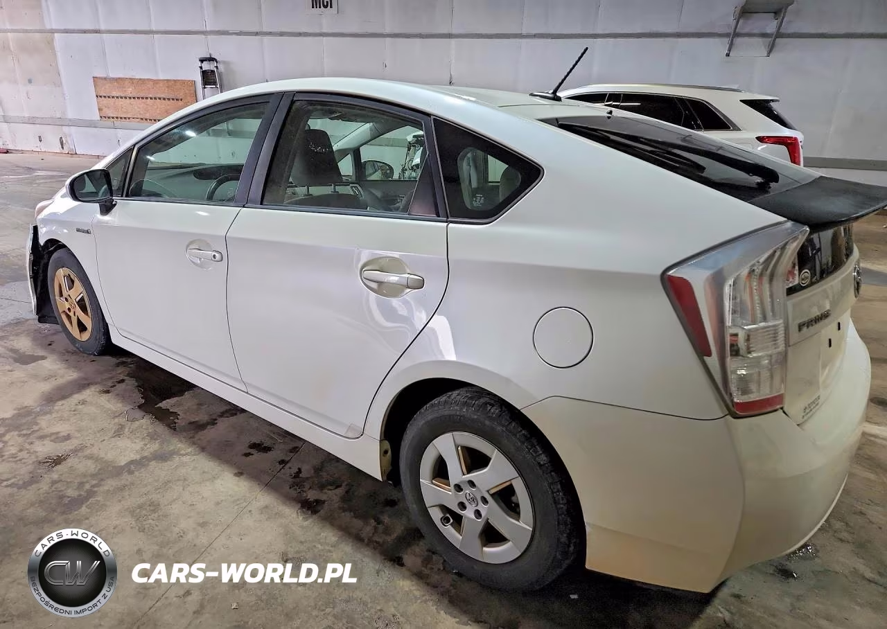 2011 Toyota Prius Two VIN:JTDKN3DUXB0269022 - 2