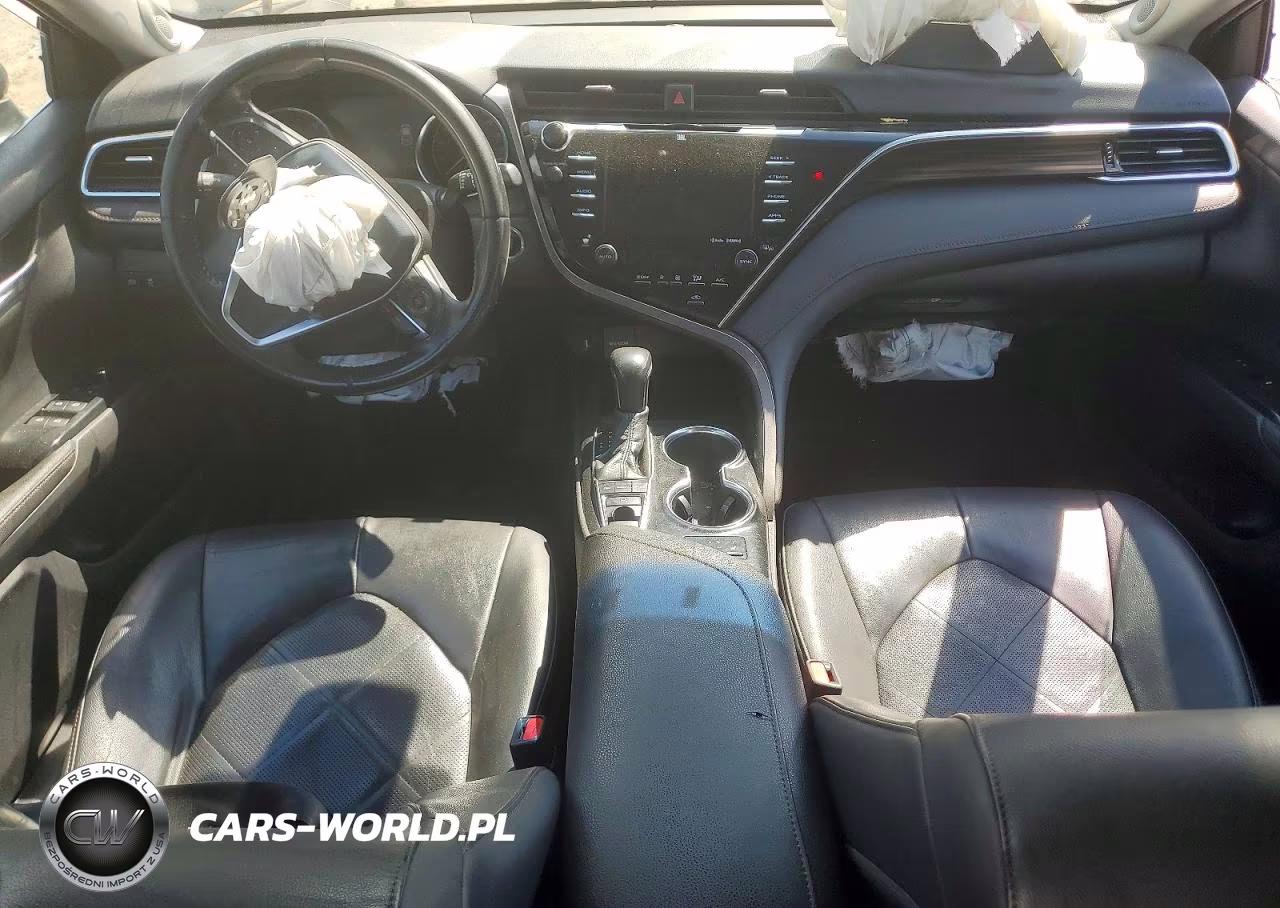 2018 Toyota Camry Xle VIN:4T1B11HK7JU021919 - 8