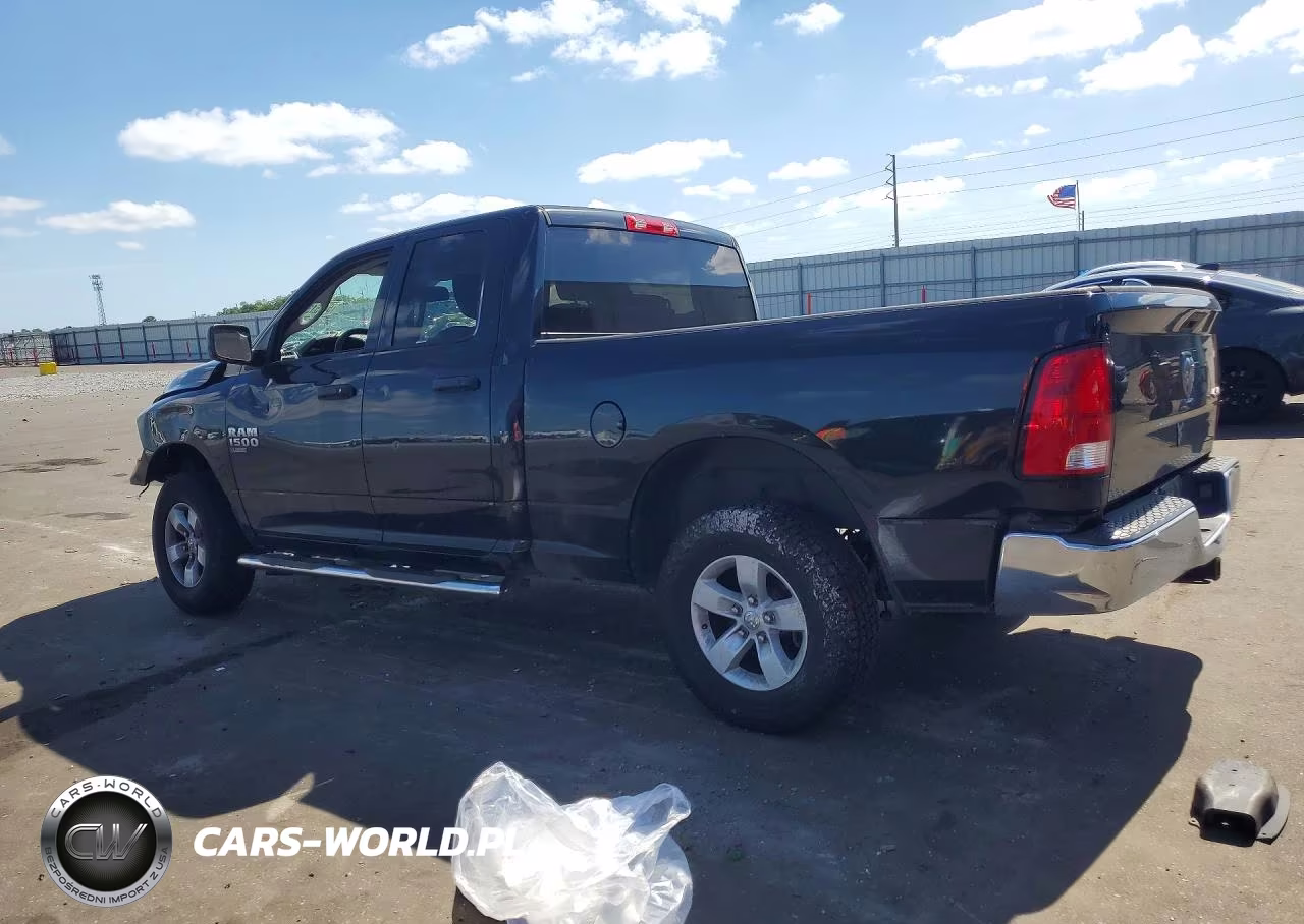 2019 Ram 1500 Classic Tradesman VIN:1C6RR7FG0KS577474 - 2