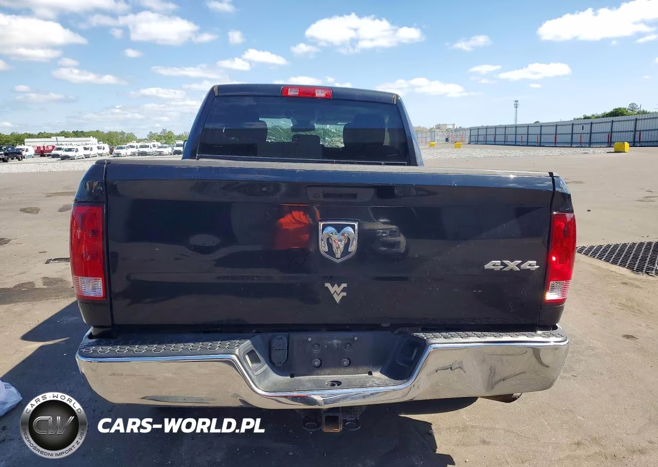 2019 Ram 1500 Classic Tradesman VIN:1C6RR7FG0KS577474 - 6