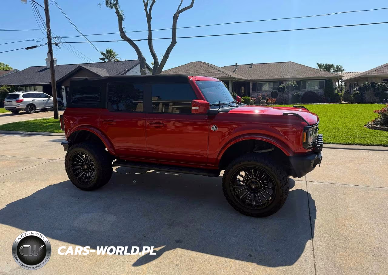 2022 Ford Bronco Base