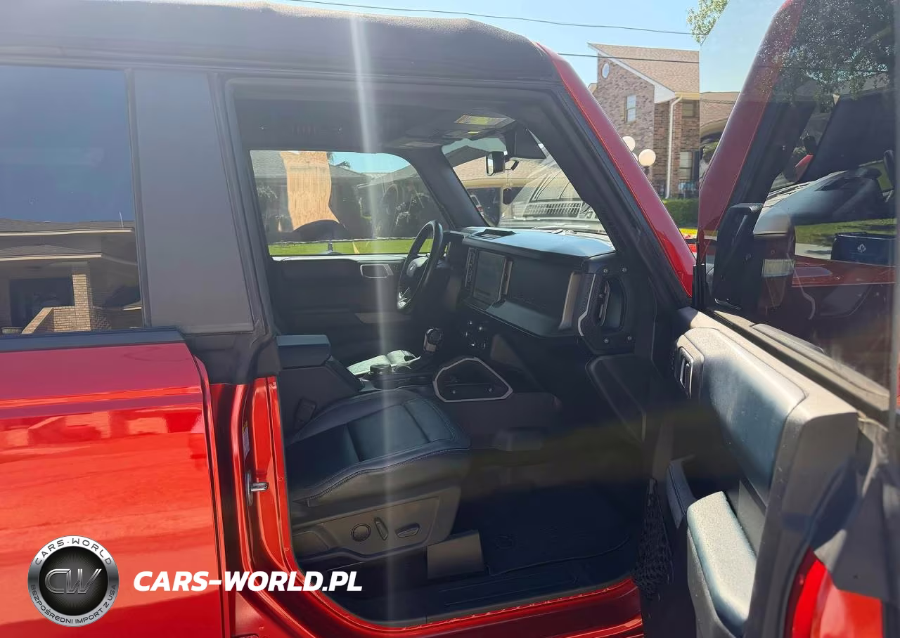 2022 Ford Bronco Base VIN:1FMDE5DHXNLB48769 - 5