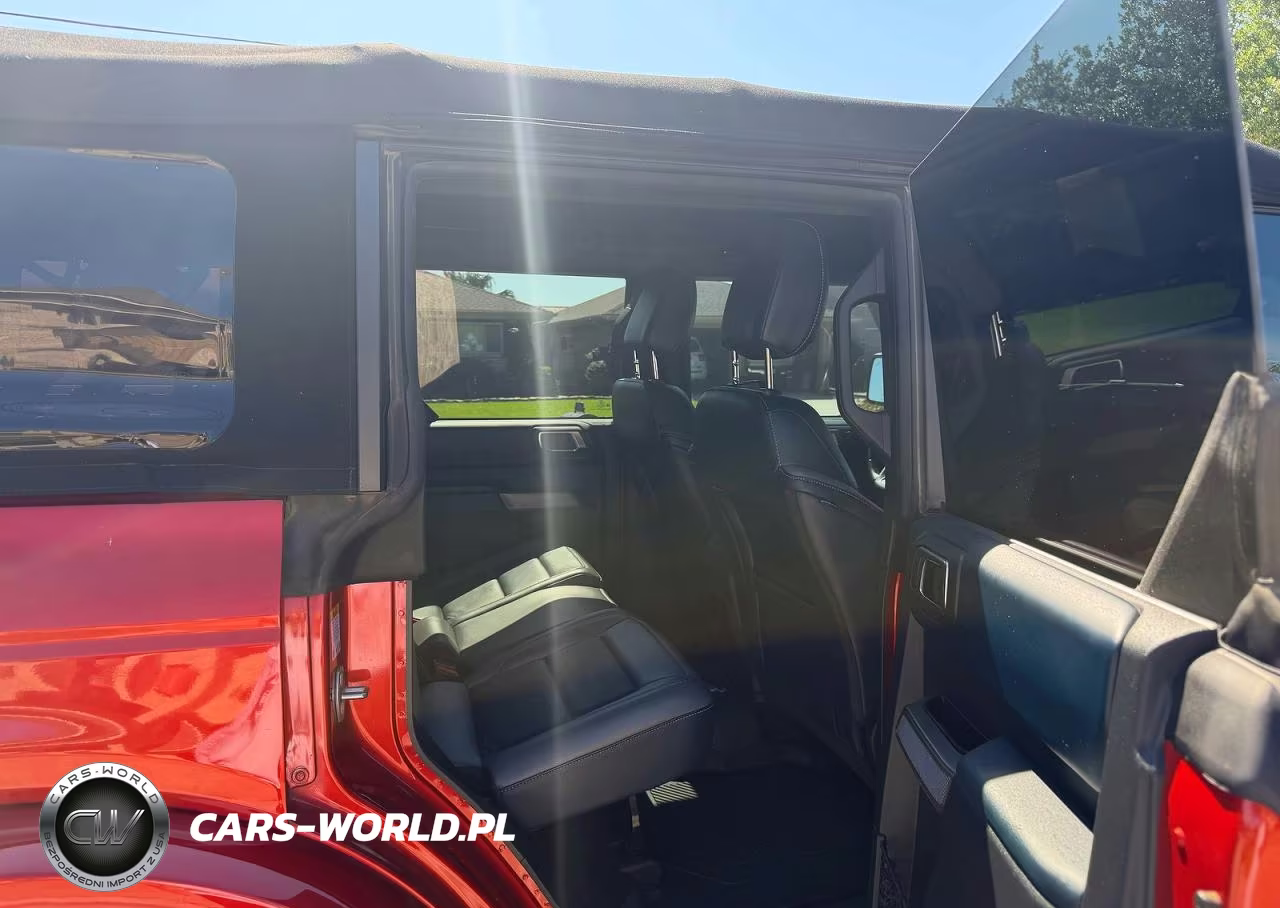 2022 Ford Bronco Base VIN:1FMDE5DHXNLB48769 - 6