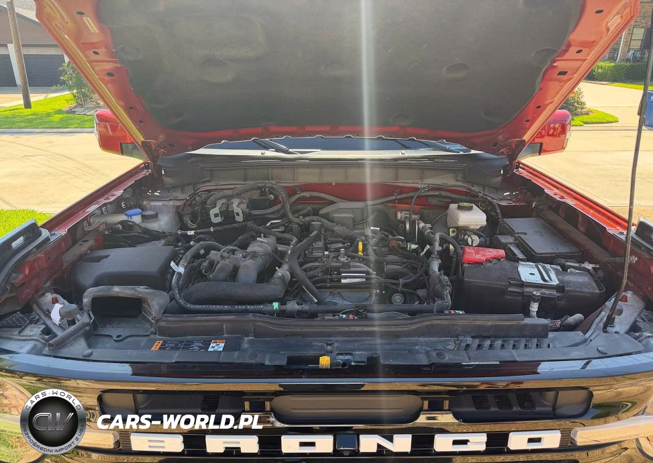 2022 Ford Bronco Base VIN:1FMDE5DHXNLB48769 - 7