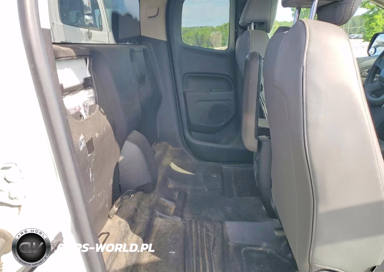2019 Chevrolet Colorado VIN:1GCHSBEA6K1327526 - 10