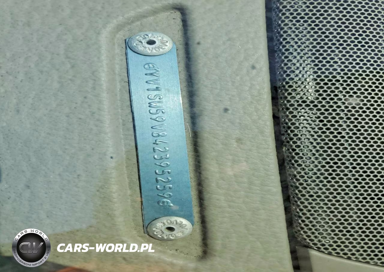 VOLVO V70 FWD VIN:YV1SW59V842395259 - 13