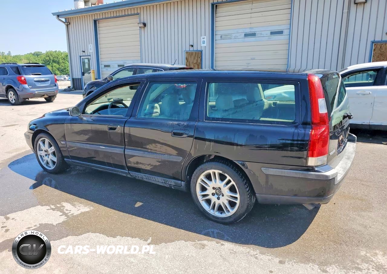 VOLVO V70 FWD VIN:YV1SW59V842395259 - 2