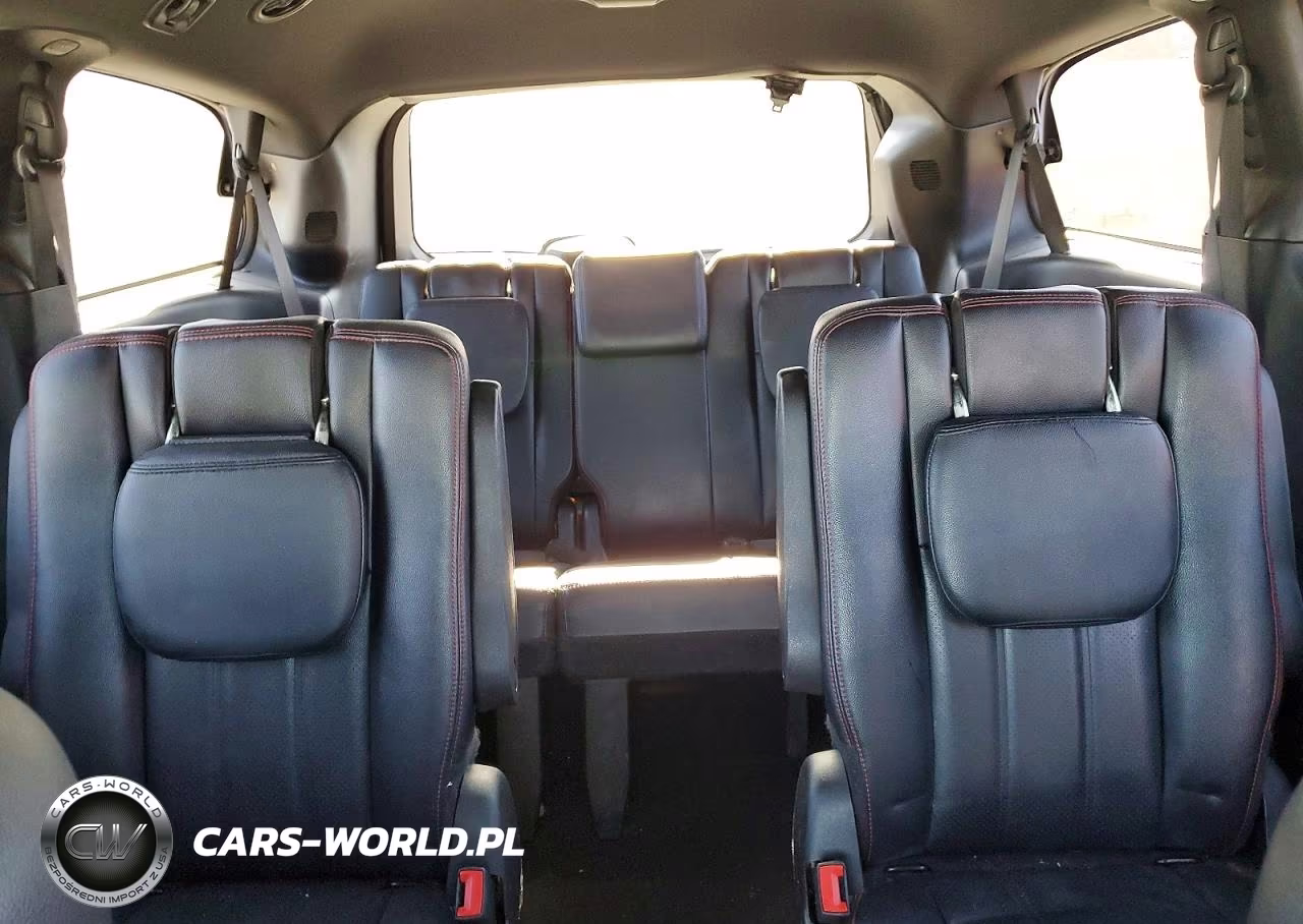 2018 Dodge Grand Caravan Gt VIN:2C4RDGEG0JR282979 - 10
