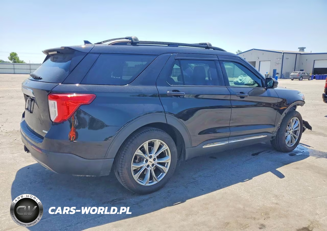 2020 Ford Explorer Xlt VIN:1FMSK7DHXLGC73269 - 3