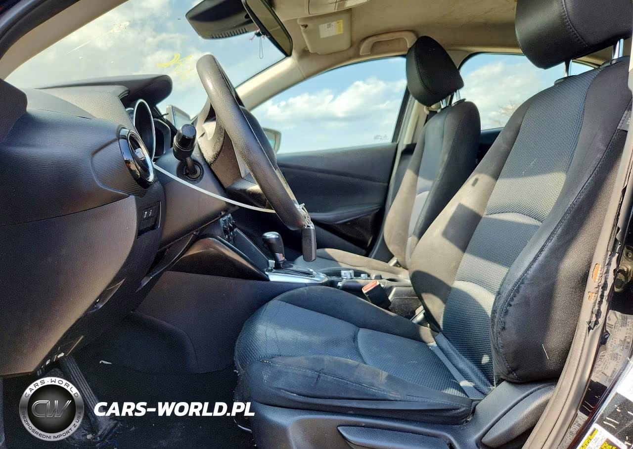 2017 Toyota Yaris Ia Base VIN:3MYDLBYV5HY180194 - 7