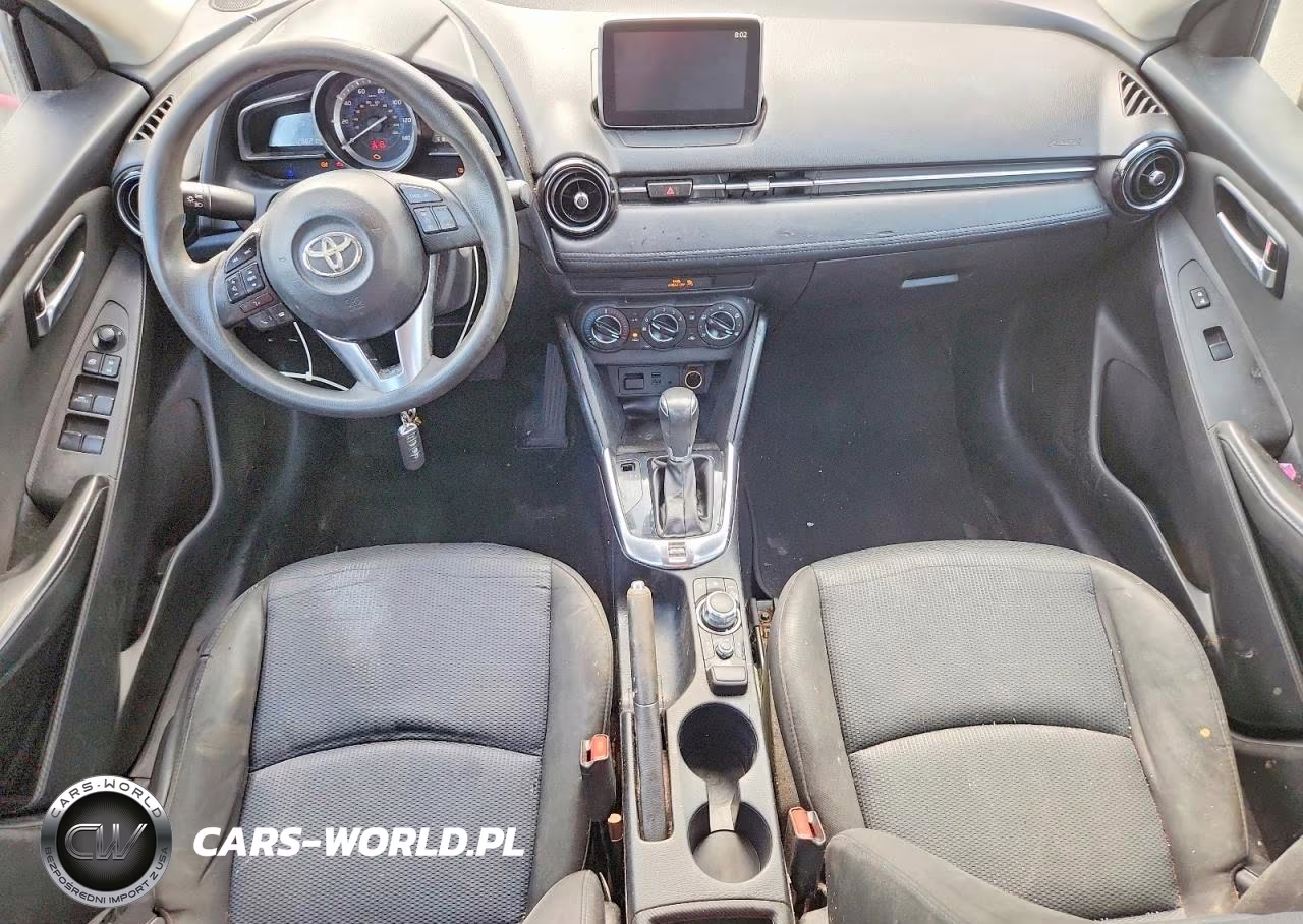 2017 Toyota Yaris Ia Base VIN:3MYDLBYV5HY180194 - 8