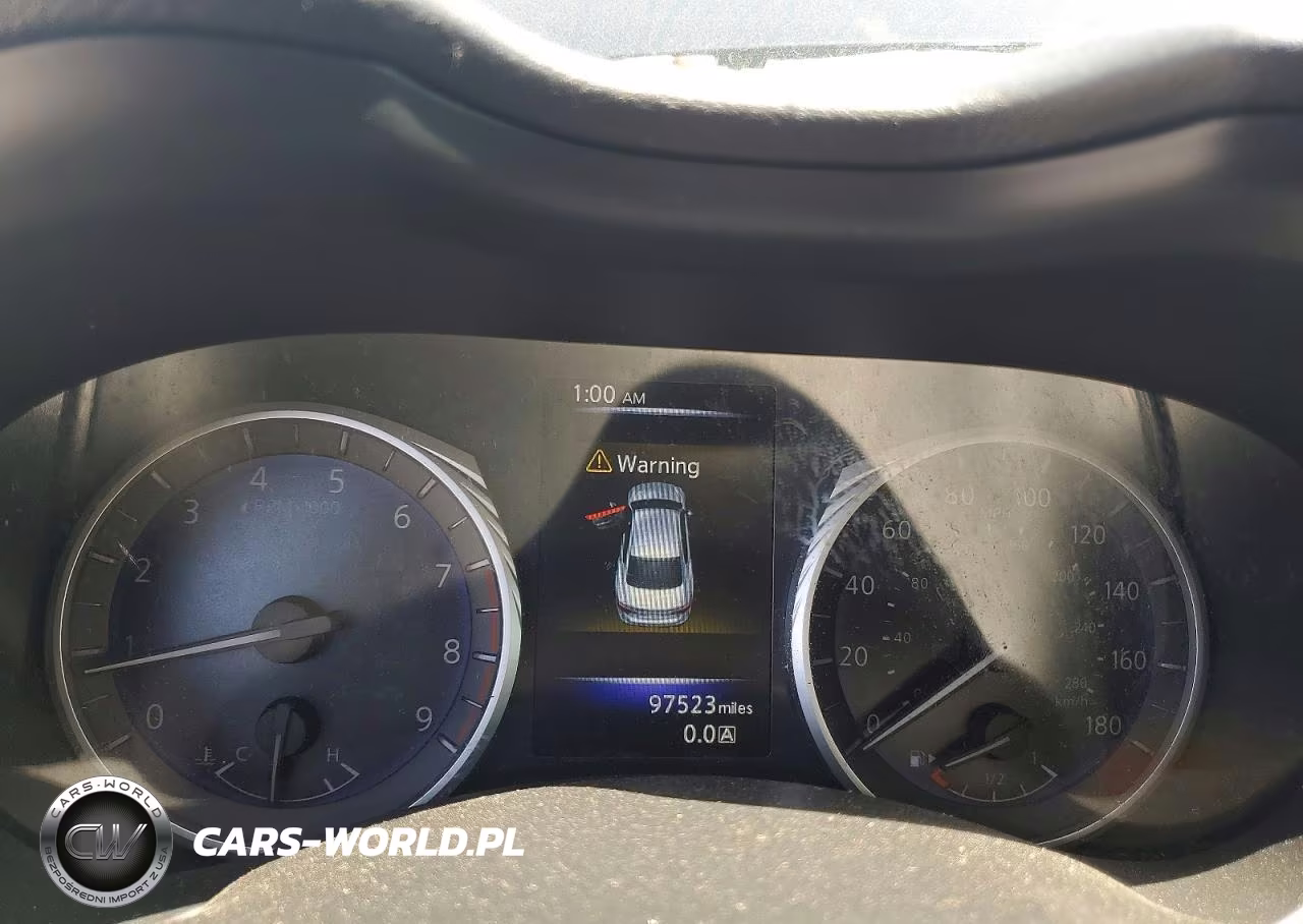 2017 Infiniti Q50 Premium VIN:JN1EV7APXHM732722 - 9