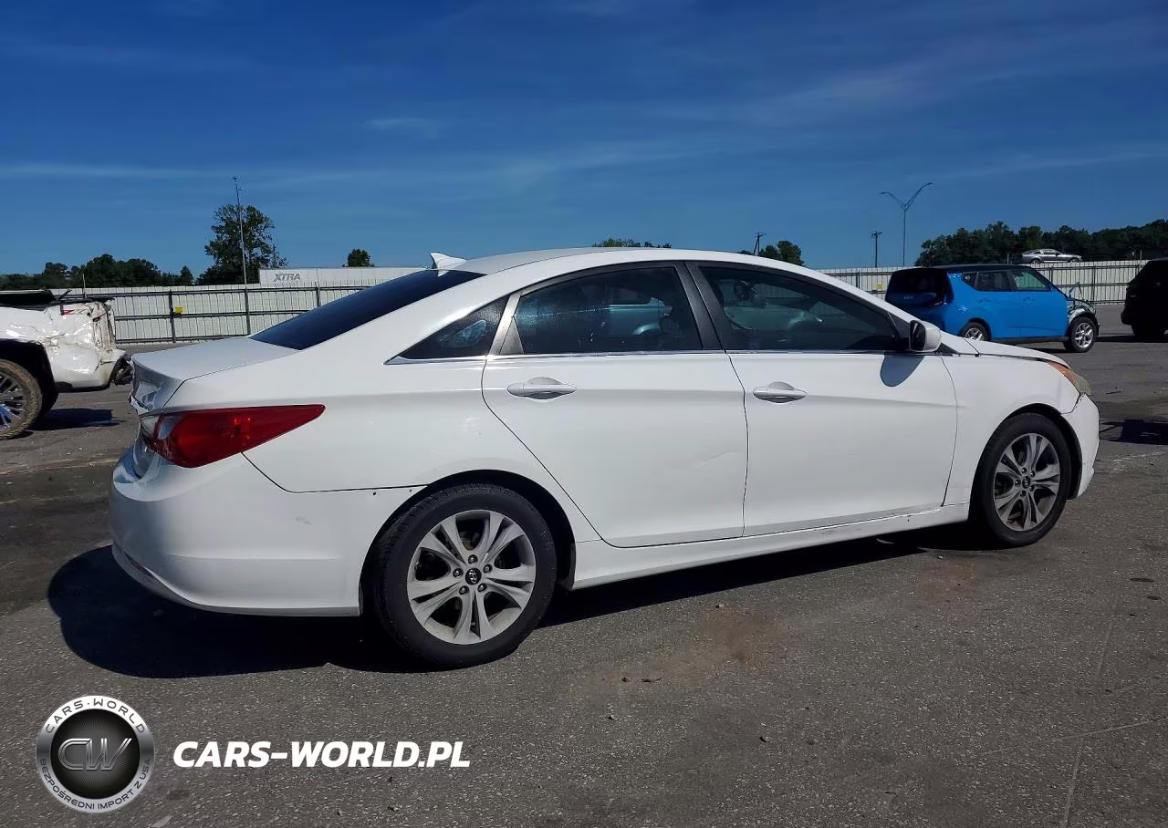 2012 Hyundai Sonata Gls VIN:5NPEB4AC4CH484424 - 3