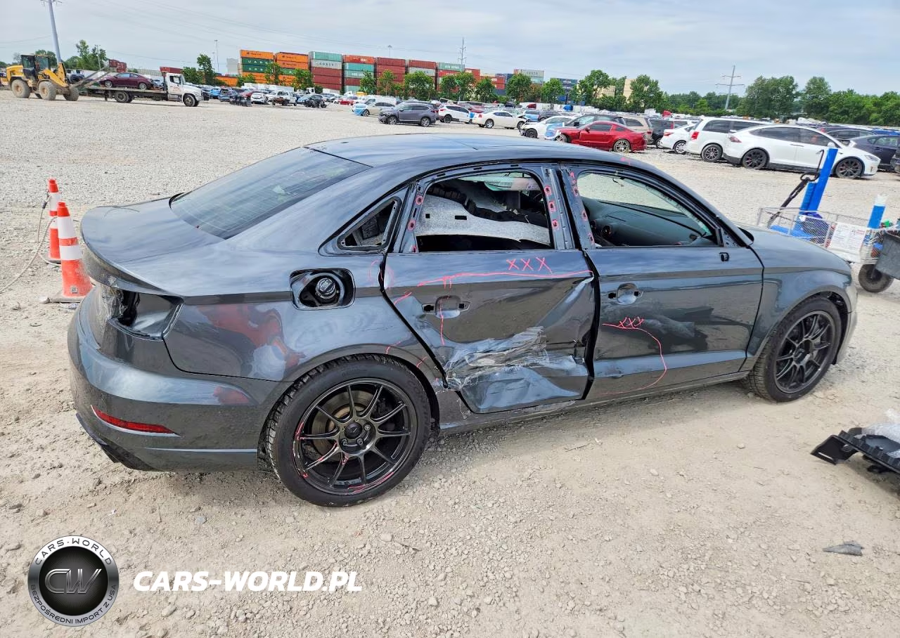 2018 Audi Rs3 VIN:WUABWHFF9J1902789 - 3