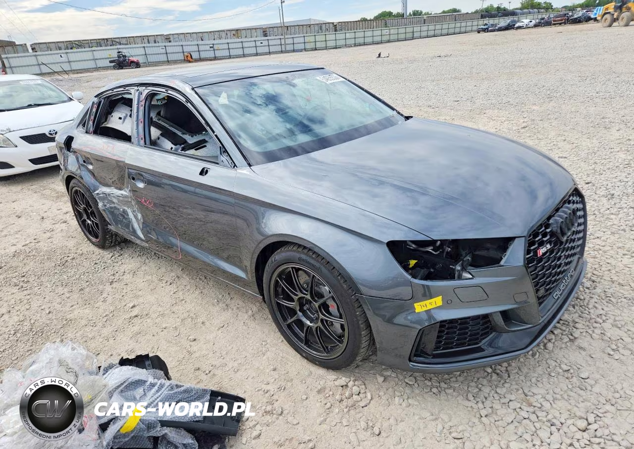 2018 Audi Rs3 VIN:WUABWHFF9J1902789 - 4