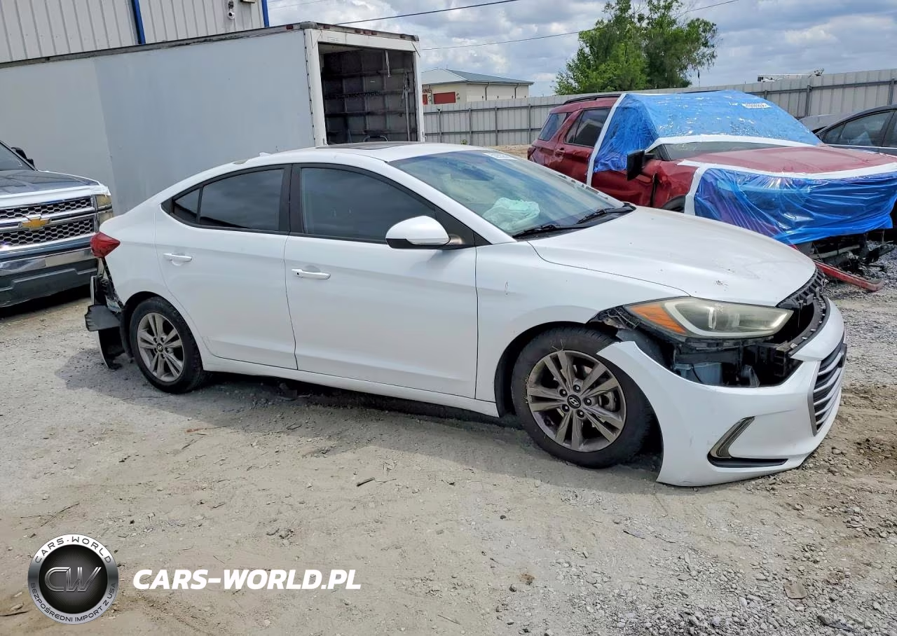 2017 Hyundai Elantra Value Edition VIN:5NPD84LF3HH151169 - 4