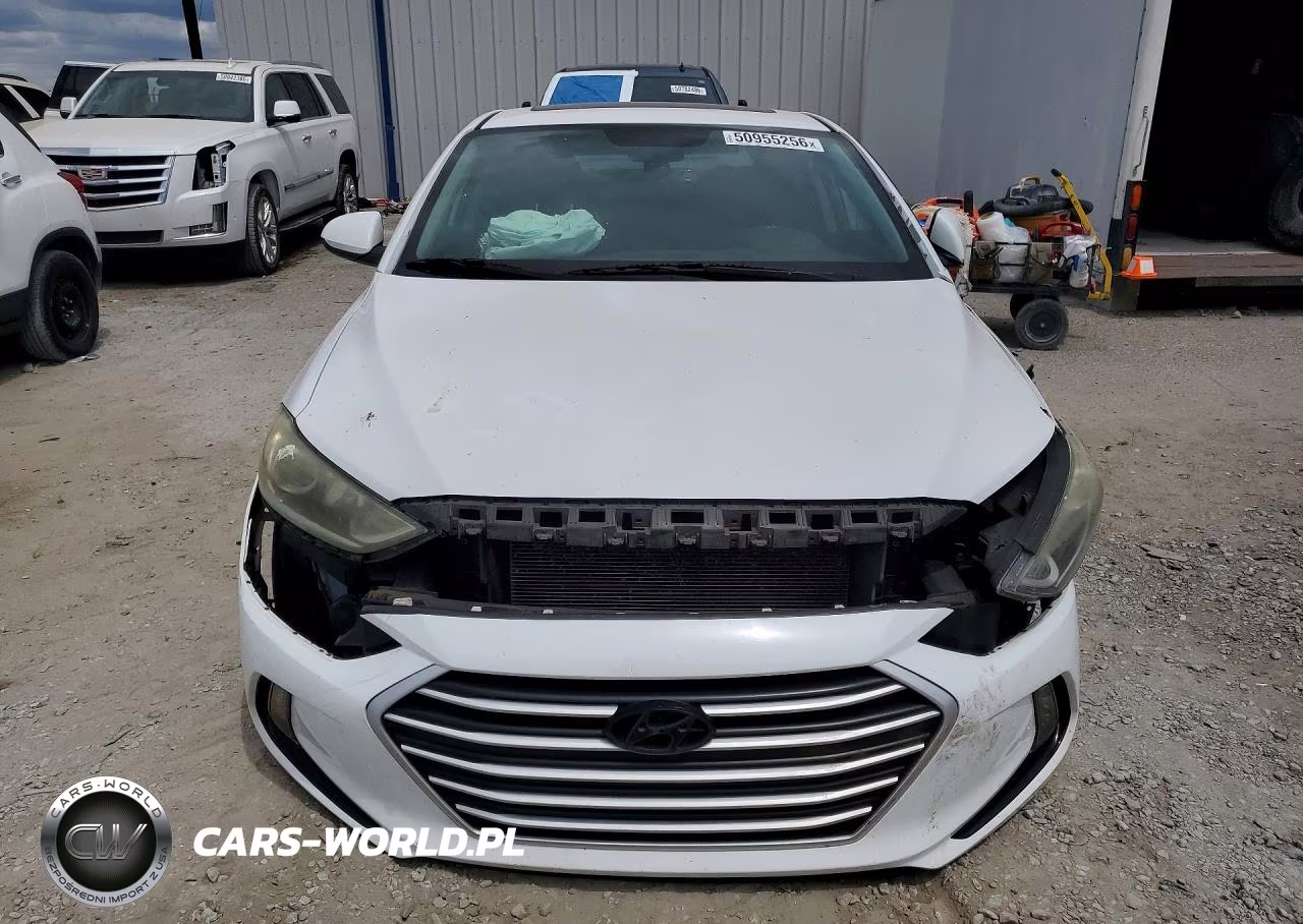 2017 Hyundai Elantra Value Edition VIN:5NPD84LF3HH151169 - 5
